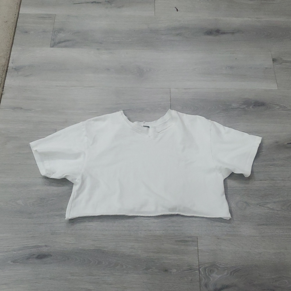 Joah Brown Cobain Cropped  Tee in White OS very Gently Used No Flaws - Picture 3 of 7